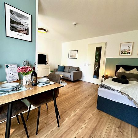 Gemuetliches 1R Apartment Mit Balkon, Parking, Tv Streaming Magdeburg Exteriör bild