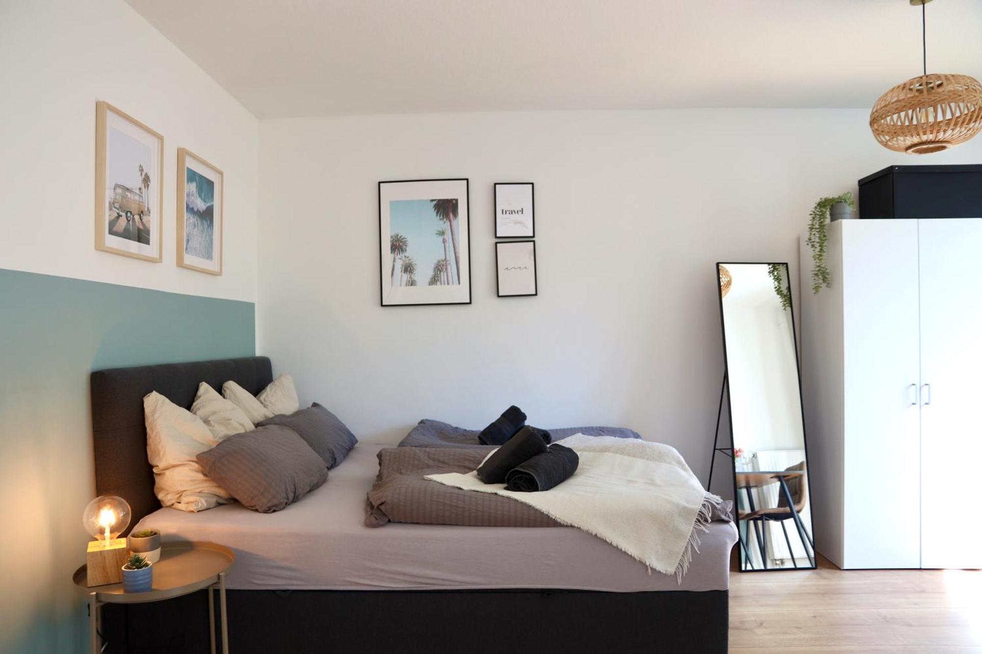 Gemuetliches 1R Apartment Mit Balkon, Parking, Tv Streaming Magdeburg Exteriör bild